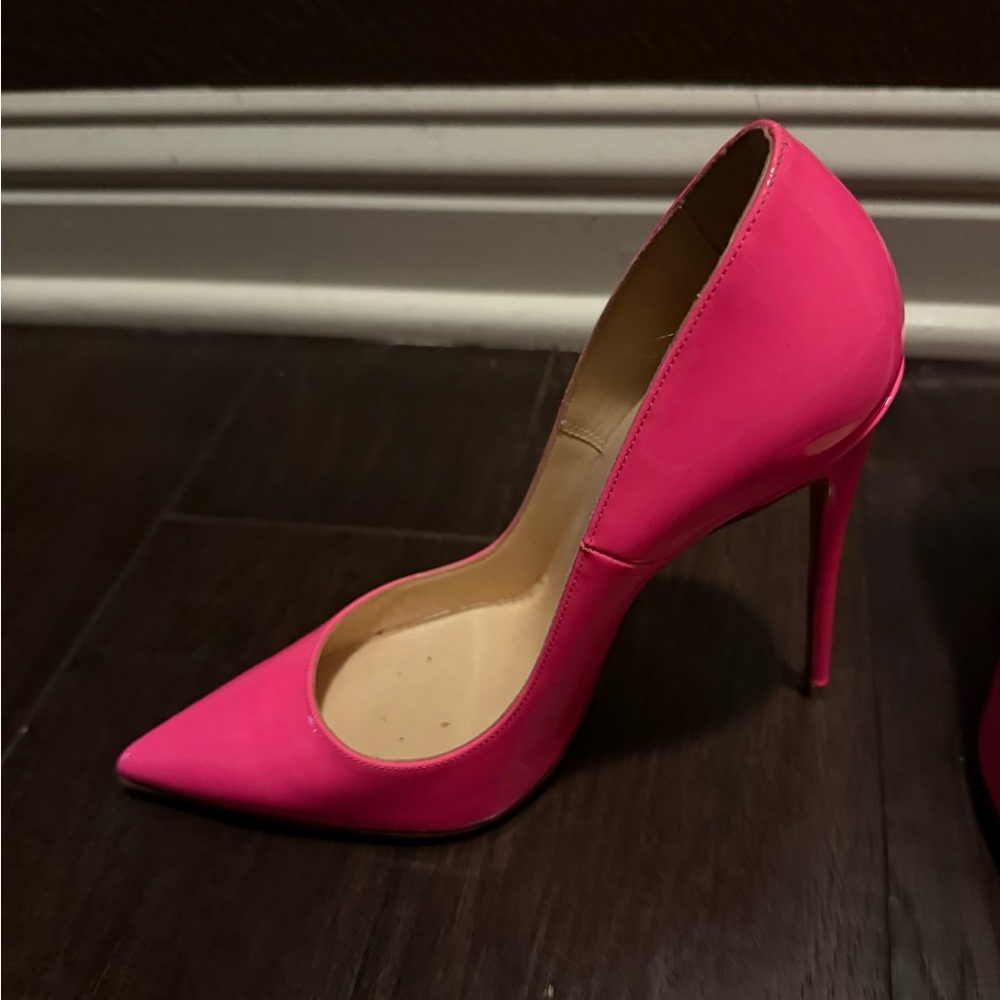 Christian louboutin perfect pink heels